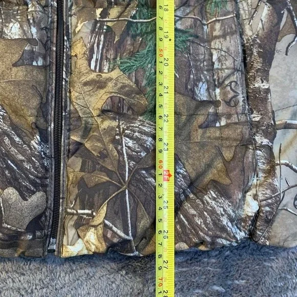 REALTREE Camo women's Puffer with faux fur hood and pink fleece Size L - Picture 7 of 8